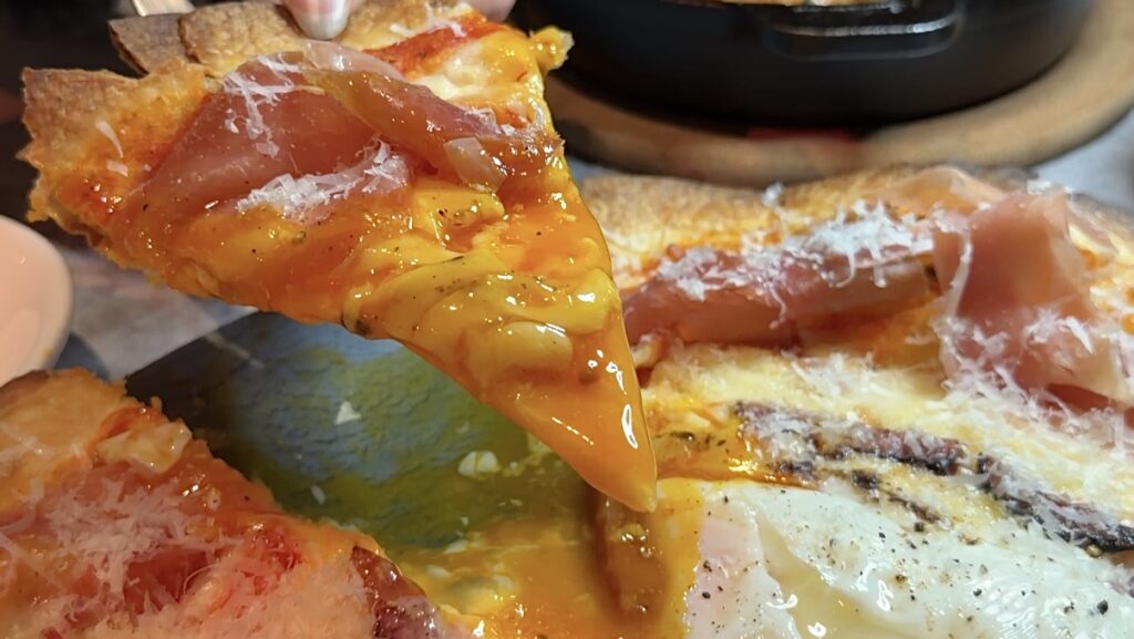 SOAKのピザ。イタリアンを中心としたフードメニューも充実