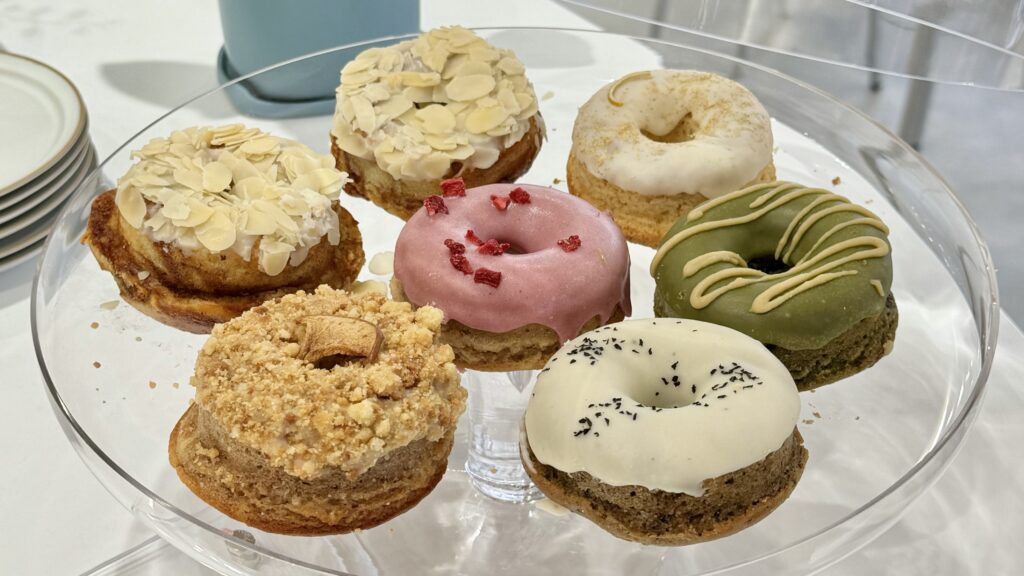 ME ME COFFEEの推し活にぴったり!種類豊富なドーナツ