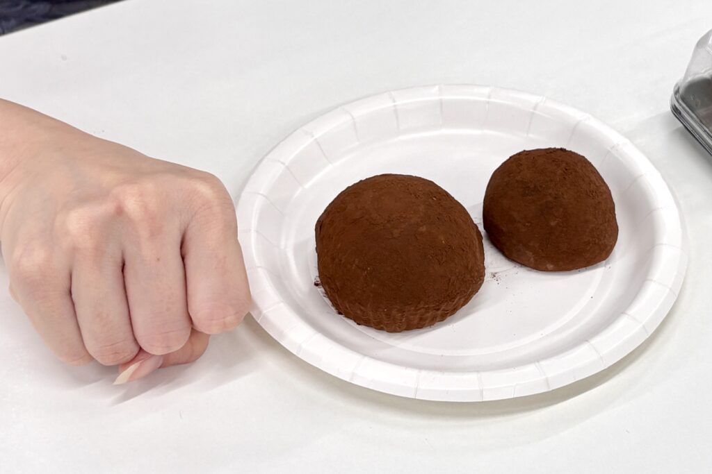 OKUDO CAFE 大久堂のドバイもちクッキー（ドバイチョコ餅）の50gと100g比較