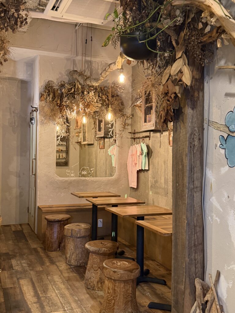 greekeeのジブリのような内装