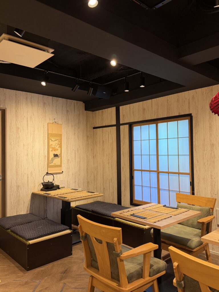侘び寂びの和な店内