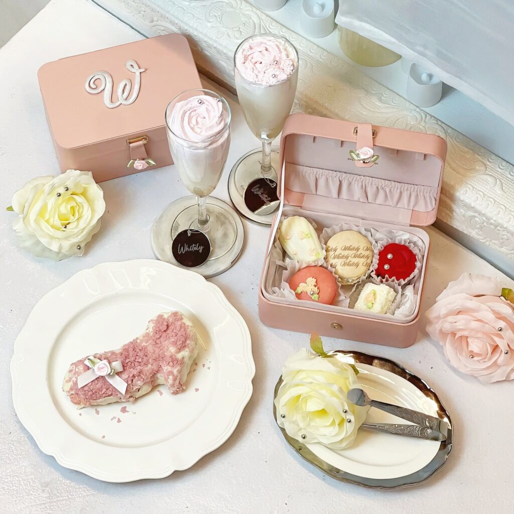 whitely cafeの可愛すぎる期間限定メニュー @whitely_cafe