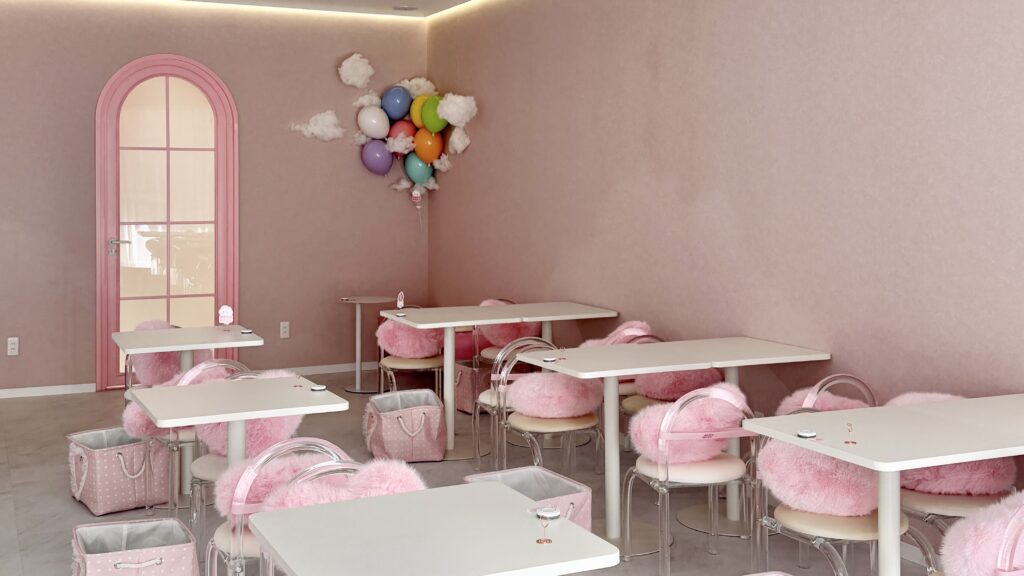 mero mero cafe のピンクが可愛い内装